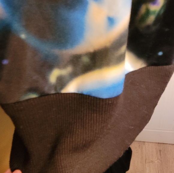 ASOS alien print short sleeved hoodie - Picture 3 of 7